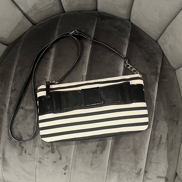 Kate Spade Alice Court Celina Crossbody Bag Purse with Bow Black and Cream - Picture 2 of 16